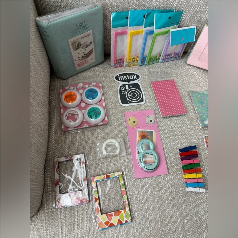 Instax Mini Camera Accessory Bundle - Picture 2 of 3